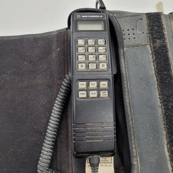 VINTAGE | Motorola Cellular Mobile & Carry Phone & carry case SCN2744A - Picture 2 of 15